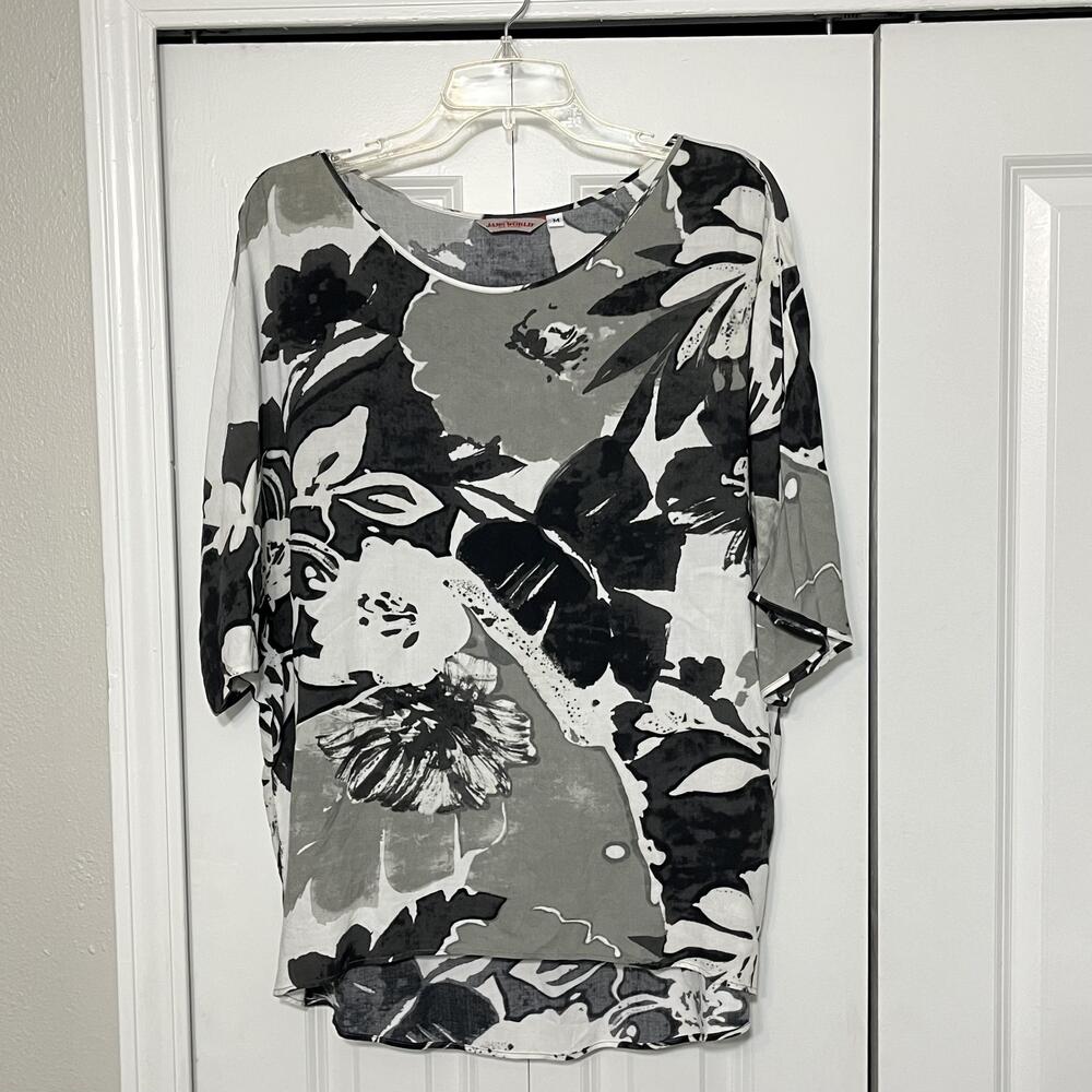 Jams World Tunic Top Womens Medium Gray Floral Dolman Sleeve Hawaiian W654-GRTE